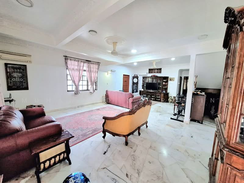Bungalow House untuk Dijual di Seksyen 9 (Shah Alam) - Muhammed Nazri bin Mustapha - Living Room - PropertyGuru.com.my