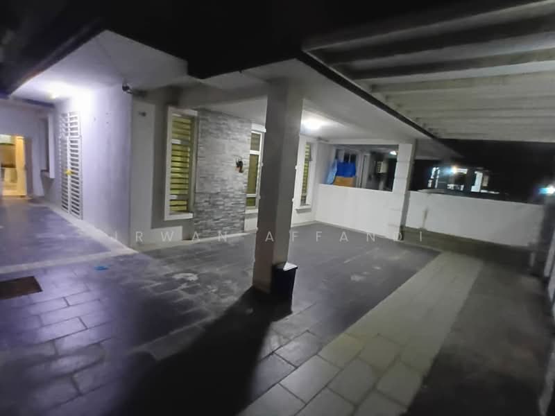 Rumah Kluster untuk Dijual di Bandar Saujana Putra (Tanjong Duabelas) - Irwan Affandi - Exterior - PropertyGuru.com.my