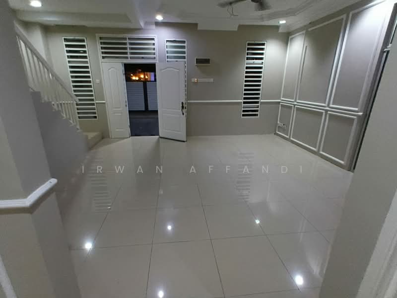 Rumah Kluster untuk Dijual di Bandar Saujana Putra (Tanjong Duabelas) - Irwan Affandi - Interior - PropertyGuru.com.my