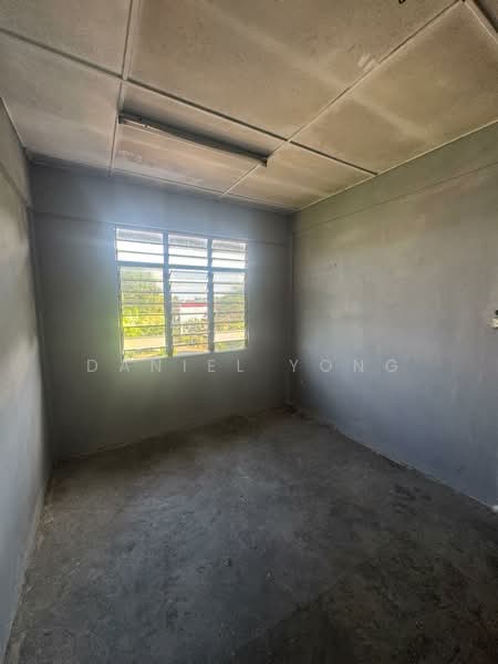 Rumah Flat untuk Dijual di Taman Megah Ria - Daniel Yong - Interior - PropertyGuru.com.my