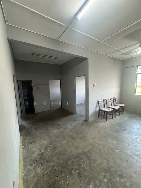 Rumah Flat untuk Dijual di Taman Megah Ria - Daniel Yong - Interior - PropertyGuru.com.my
