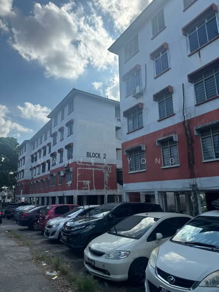 Rumah Flat untuk Dijual di Taman Megah Ria - Daniel Yong - Exterior - PropertyGuru.com.my