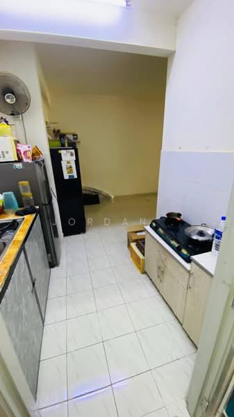 Apartment for Sale at Denai Nusantara Apartment - Jordan . - PropertyGuru.com.my