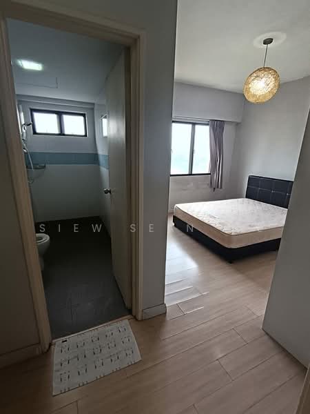 Apartment for Sale at Anjung Hijau (Greenfields) - Siew Sean Lee - Bedroom - PropertyGuru.com.my