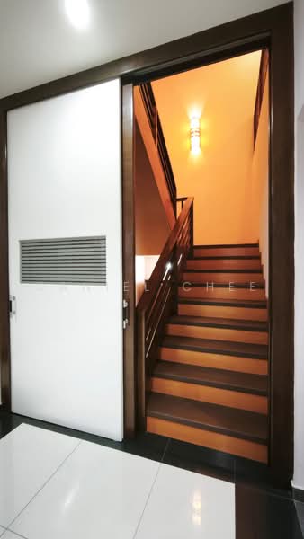 Rumah Berkembar untuk Disewa di Taman Ipoh Selatan (Ipoh) - Daniel Chee - Stair - PropertyGuru.com.my