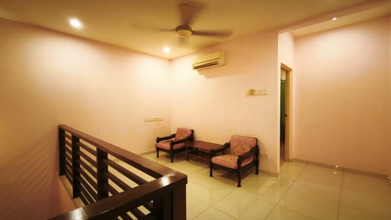 Rumah Berkembar untuk Disewa di Taman Ipoh Selatan (Ipoh) - Daniel Chee - Upstair Living Hall - PropertyGuru.com.my