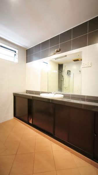 Rumah Berkembar untuk Disewa di Taman Ipoh Selatan (Ipoh) - Daniel Chee - Share Bathroom - PropertyGuru.com.my