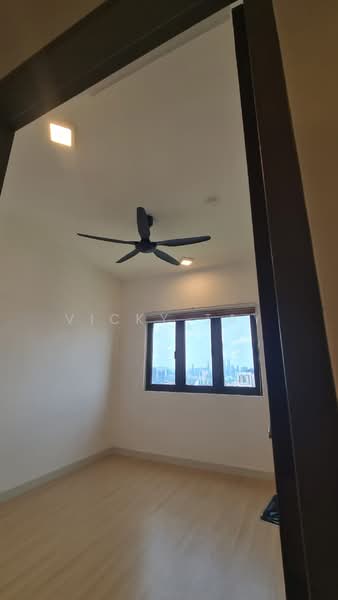 Kediaman Servis untuk Disewa di M Arisa - Vicky Tay - View - PropertyGuru.com.my