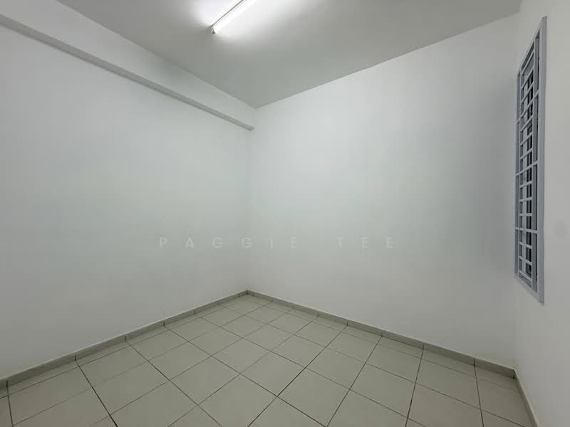 2.5-storey Terraced House for Rent in Taman Scientex Utama (Senai) - Paggie Tee - Interior - PropertyGuru.com.my
