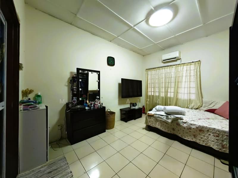 Rumah Teres 1-Tingkat untuk Dijual di Ulu Kelang (Selangor) - Mohd Faizal - Bedroom - PropertyGuru.com.my