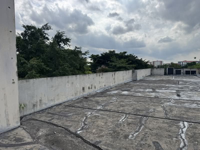 Factory for Sale in Seksyen 33 (Shah Alam) - DANIEL . - Exterior - PropertyGuru.com.my