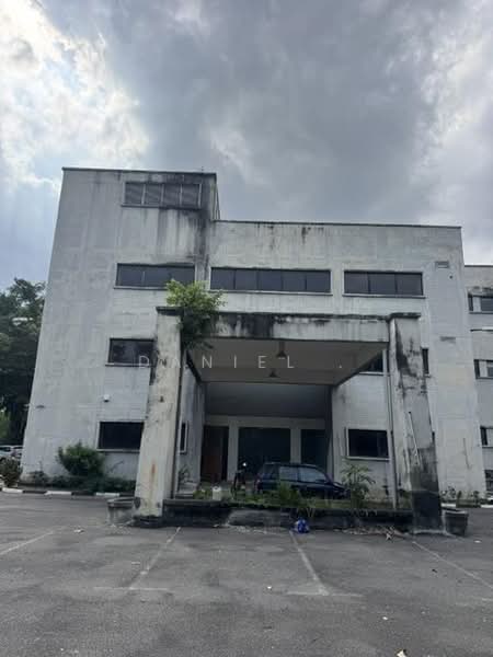 Factory for Sale in Seksyen 33 (Shah Alam) - DANIEL . - Exterior - PropertyGuru.com.my