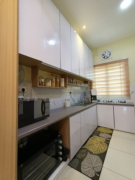 Rumah Teres 1-Tingkat untuk Dijual di Taman Tiara Sendayan (Bandar Sri Sendayan) - Azrul Othman - Kitchen - PropertyGuru.com.my