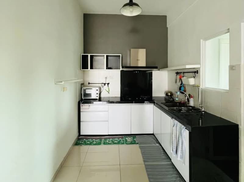 Kondominium untuk Dijual di One Imperial - Kent Lai - Kitchen - PropertyGuru.com.my
