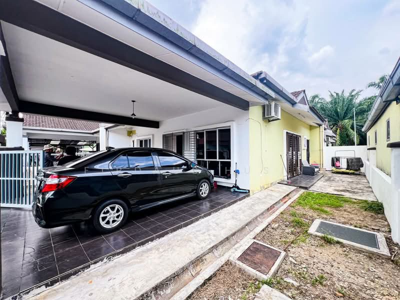 Rumah Kluster untuk Dijual di Telok Panglima Garang (Selangor) - Firdaus Husin - PropertyGuru.com.my