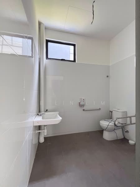 Commercial Semi-D for Rent in Pusat Perniagaan Simpang Ampat (Simpang Ampat) - Ee Lin Lim - PropertyGuru.com.my