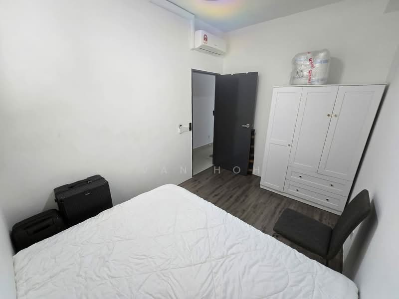 Kediaman Servis untuk Disewa di Henna Residence @ The Quartz WM - Ivan Hoh - Bedroom - PropertyGuru.com.my