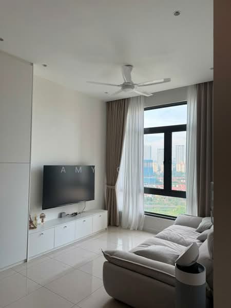 Kondominium untuk Disewa di The Maple Residences - Amy Chin - Living Room - PropertyGuru.com.my