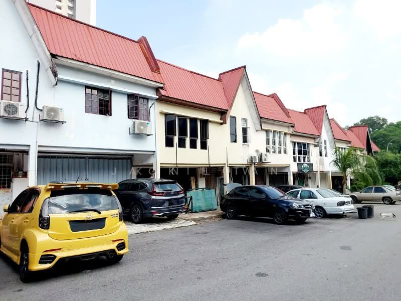 Shop / Office untuk Dijual di Taman Kajang Utama (Kajang) - Jackie Tan - Exterior - PropertyGuru.com.my