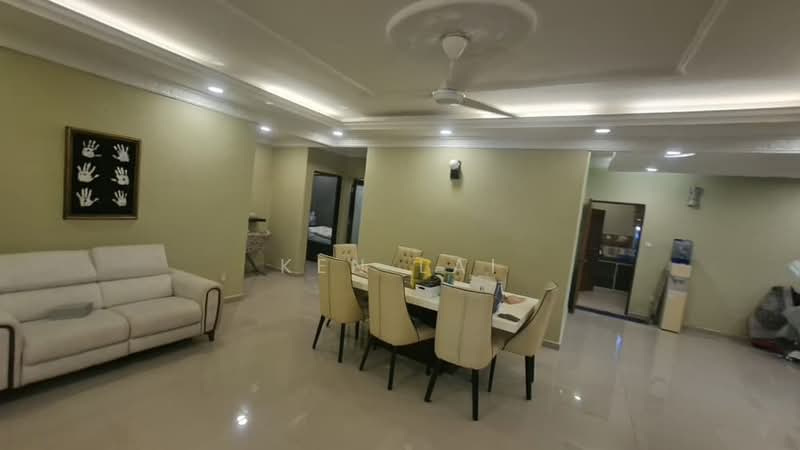 Bungalow House untuk Dijual di Bandar Rinching (Semenyih) - Ken Lai - Living Room - PropertyGuru.com.my