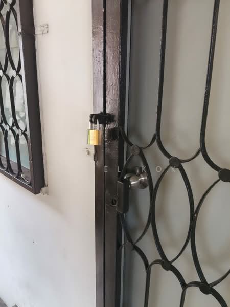 Rumah Flat untuk Disewa di Seksyen 2 Wangsa Maju Flat - Daniel Kok - Entrance - PropertyGuru.com.my