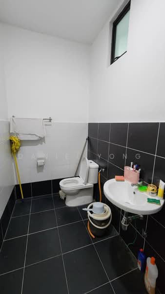 Terraced House for Sale in Kota Masai (Pasir Gudang) - Daniel Yong - Bathroom - PropertyGuru.com.my