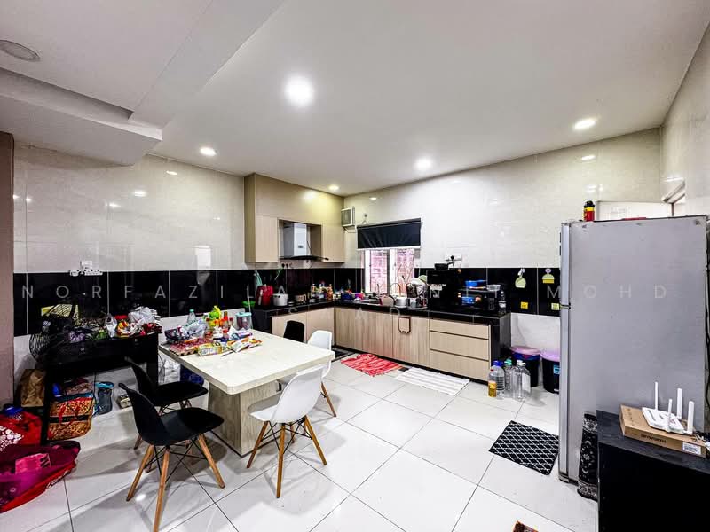 2-storey Terraced House for Sale in Dengkil (Selangor) - Norfazilah Binti Mohd Saad - Kitchen - PropertyGuru.com.my