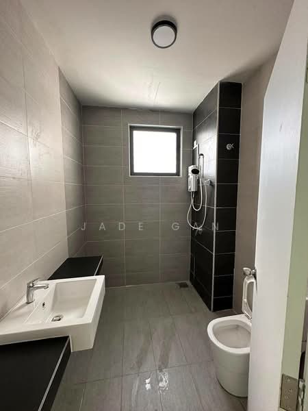 2-storey Terraced House for Rent in Taman Sutera Utama (Skudai) - Jade Gan - Bathroom - PropertyGuru.com.my