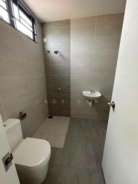 2-storey Terraced House for Rent in Taman Sutera Utama (Skudai) - Jade Gan - Bathroom - PropertyGuru.com.my
