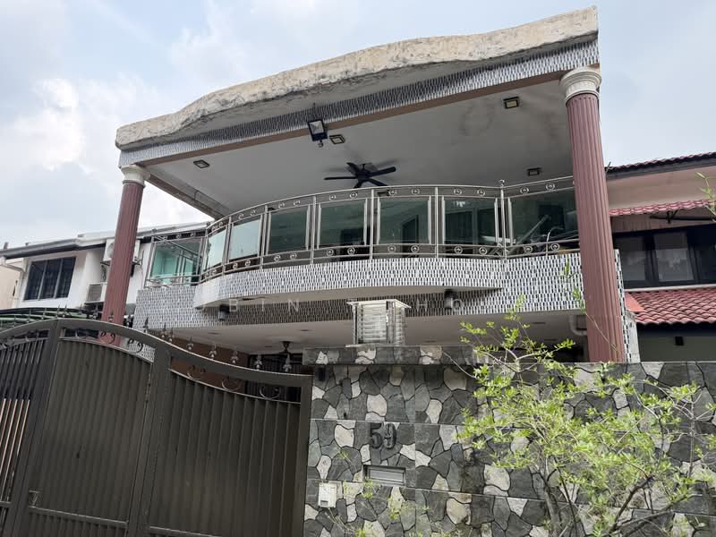 2-storey Terraced House for Sale in Subang Jaya (Selangor) - Robin Tchong - Exterior - PropertyGuru.com.my