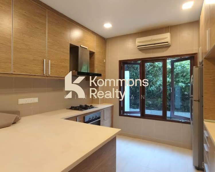 Bungalow House untuk Disewa di Seputeh (Kuala Lumpur) - Cindy Tan - Kitchen - PropertyGuru.com.my