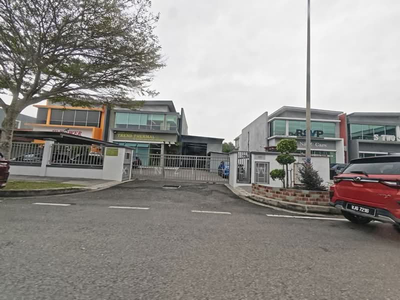 Factory for Rent in Taman Sains Selangor (Kota Damansara) - Xinzi Yew - Exterior - PropertyGuru.com.my