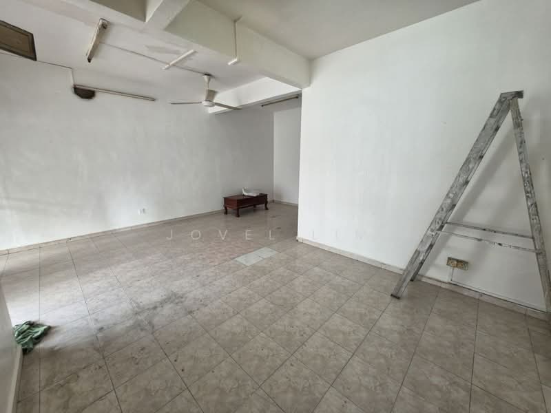 Rumah Teres 2-Tingkat untuk Dijual di Taman Desa Cemerlang (Ulu Tiram) - Jovel Lim - Interior - PropertyGuru.com.my