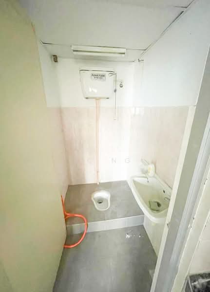 Kedai untuk Disewa di Kajang (Selangor) - KC Ng - Bathroom - PropertyGuru.com.my