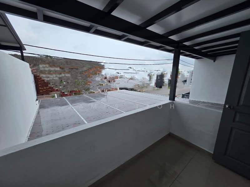 Rumah Teres 2-Tingkat untuk Dijual di Taman Gembira (Klang) - James Teoh - Balcony - PropertyGuru.com.my