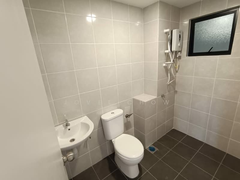 Kediaman Servis untuk Dijual di Huni @ Eco Ardence - Jovee Chow - Bathroom - PropertyGuru.com.my