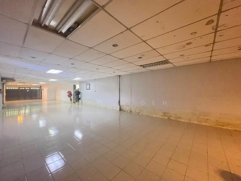 Shop for Rent in Alor Setar (Kedah) - Jayden Geh - Interior - PropertyGuru.com.my