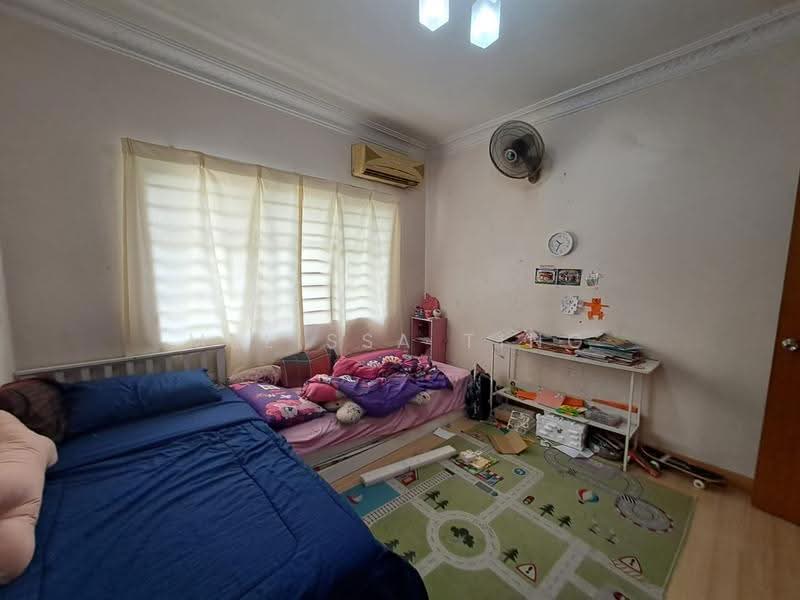 Apartment for Rent at Seri Hijauan - Melissa Ting - Bedroom - PropertyGuru.com.my