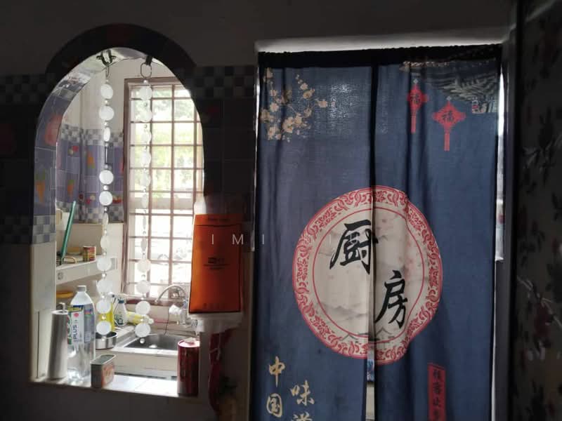 Bungalow House for Sale in Masai (Johor) - Kimi Kiu - Kitchen - PropertyGuru.com.my