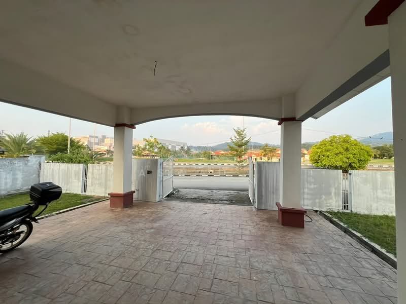 Bungalow House for Sale in Taman Kulim Utama (Kulim) - Aswad . - Exterior - PropertyGuru.com.my