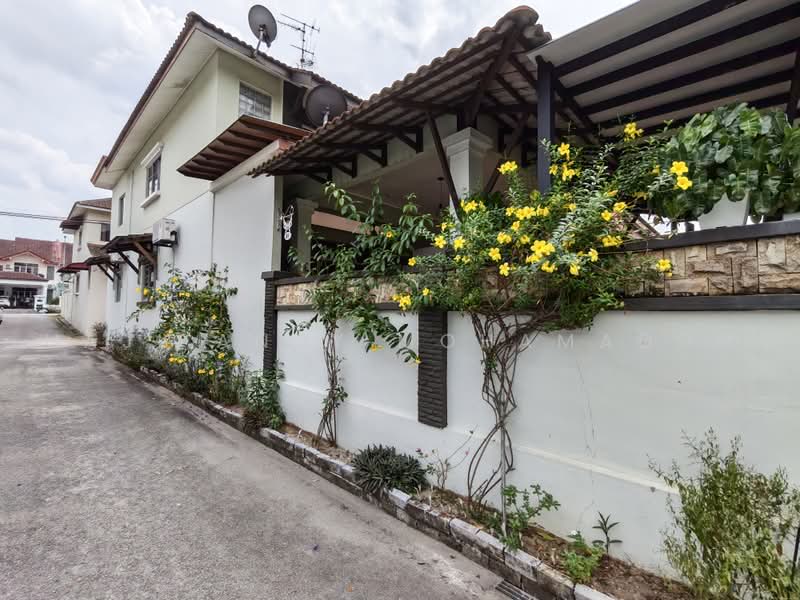 Terraced House for Sale in Taman Mutiara Rini (Skudai) - Haji Andy Mohamadon - Exterior - PropertyGuru.com.my