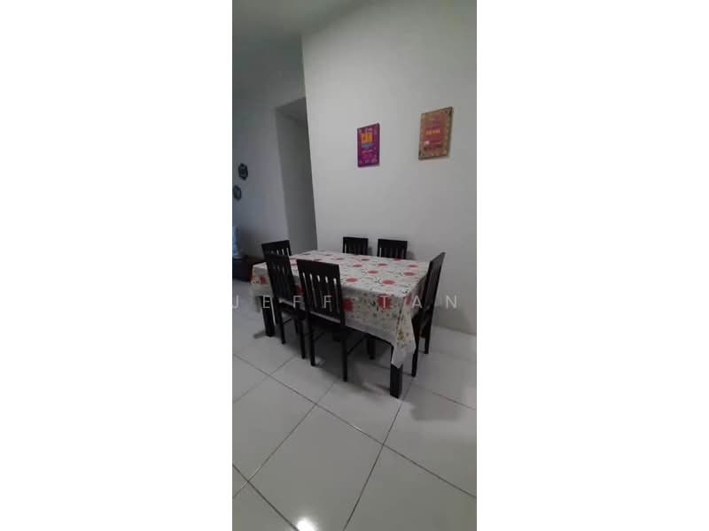 Kondominium untuk Disewa di Oasis - Jeff Tan - Dining Room - PropertyGuru.com.my