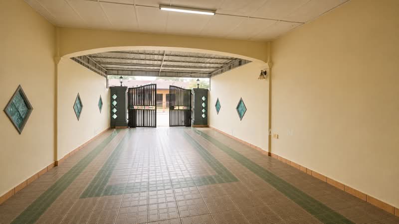 Rumah Teres 2-Tingkat untuk Dijual di Taman Pulai Indah (Johor Bahru) - Kalai Selvan - Entrance - PropertyGuru.com.my