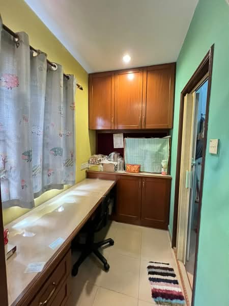 Rumah Teres 2-Tingkat untuk Dijual di Bandar Sri Damansara (Selangor) - Kiing TW - Study - PropertyGuru.com.my