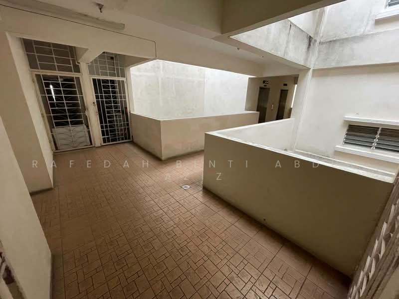 Condominium for Rent at Nilam Puri - Rafedah Binti Abdul Aziz - Corridor - PropertyGuru.com.my