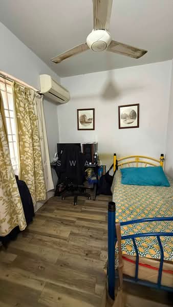 Pangsapuri untuk Dijual di Pangsapuri Century - Aswad . - Bedroom - PropertyGuru.com.my
