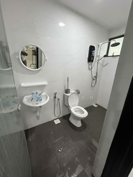 Kondominium untuk Disewa di Casa Kayangan - Jeff Tan - Bathroom - PropertyGuru.com.my