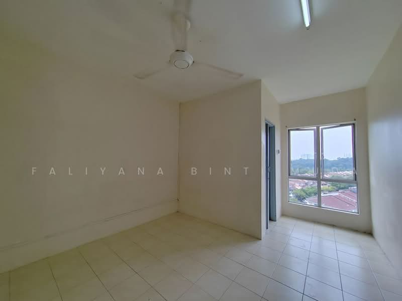 Apartment for Sale at Pangsapuri Mayang (Puncak Jalil) - Faliyana binti Muda - PropertyGuru.com.my