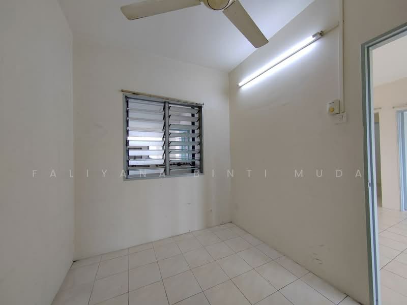 Apartment for Sale at Pangsapuri Mayang (Puncak Jalil) - Faliyana binti Muda - PropertyGuru.com.my