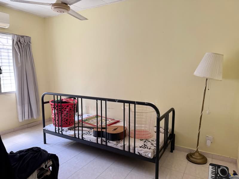 Rumah Teres 1.5-Tingkat untuk Dijual di Usj 6 (Subang Jaya) - Kenix Lee - Bedroom - PropertyGuru.com.my